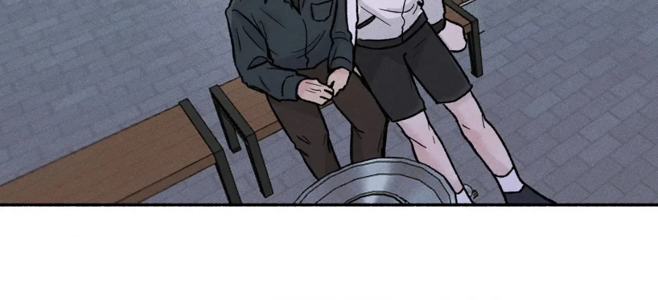 While You Weren’t Watching Chapter 19 page 32